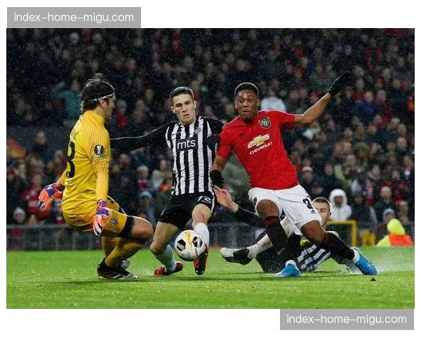 76人官宣佩恩回归,支付175万美元补偿金从贝尔格莱德游击提前离队 76人官宣佩恩回归,支付175万美元补偿金从贝尔格莱德游击提前离队