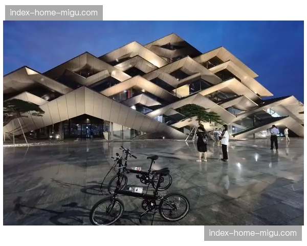 天气转暖，北美多地户外BMX场地提前开放，迎来训练热潮